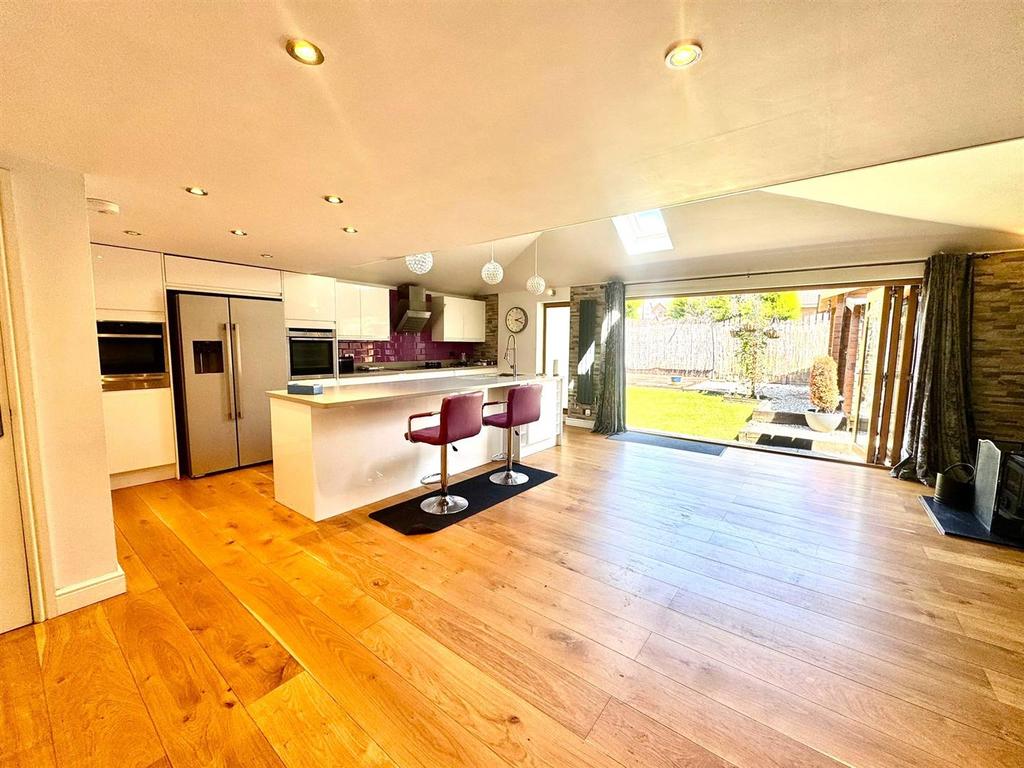 Kitchen diner