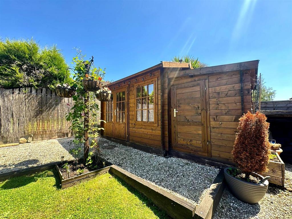 Summer house