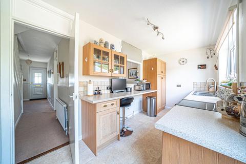 21 Barra Close, Oakley, Basingstoke, RG23 7ND