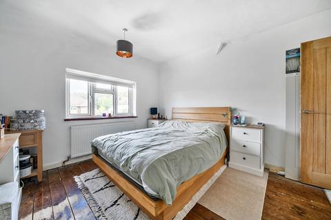 7 Amberley Road, Milford, Godalming, GU8 5ED