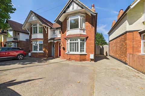 127 Tuffley Avenue, Gloucester, GL1 5NP