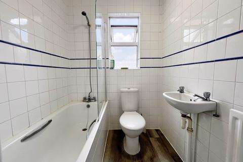 undefined, High Town Road, Luton LU2