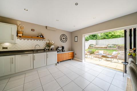 3 bedroom semi-detached house for sale, Galloway Grove, Pudsey, West Yorkshire, LS28