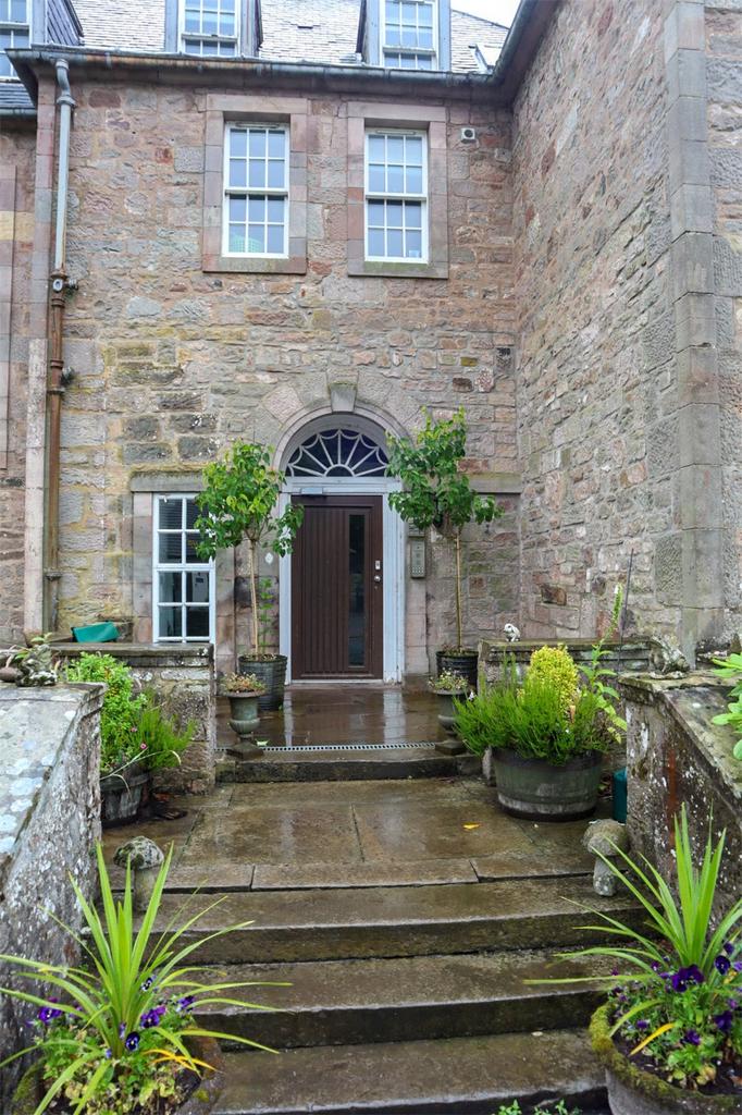 Communal Entrance