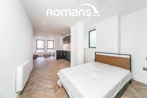 undefined, Market Place, Reading, Berkshire, RG1