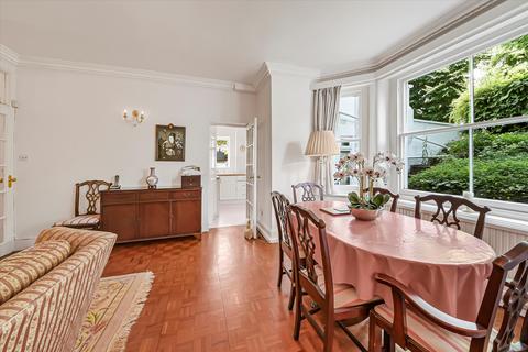 2 bedroom flat to rent, Belsize Park Gardens, London, NW3