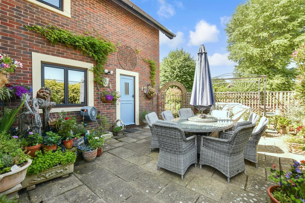 Patio / Decking