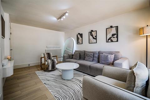 undefined, Datchet Close, Hemel Hempstead, HP2