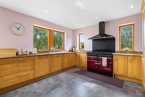 undefined, Forgandenny, Perth PH2