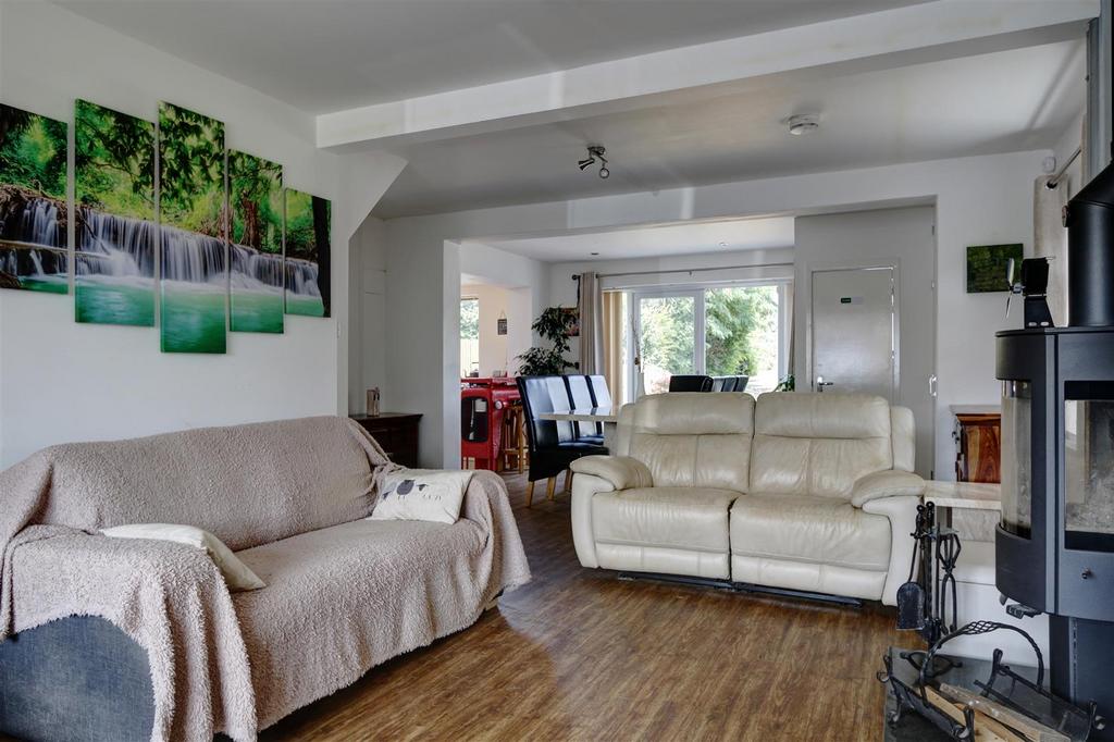 Sitting Room 2.jpg
