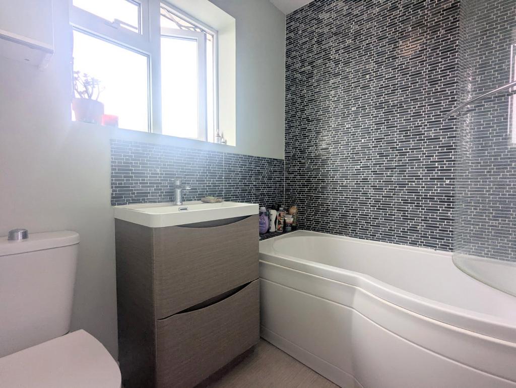 Main Bathroom