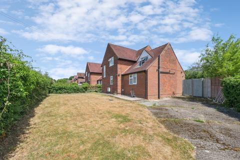 3 bedroom end of terrace house for sale, Layters Close, Chalfont St. Peter, Gerrards Cross, Buckinghamshire, SL9