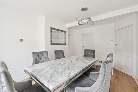3 bedroom end of terrace house for sale, Layters Close, Chalfont St. Peter, Gerrards Cross, Buckinghamshire, SL9
