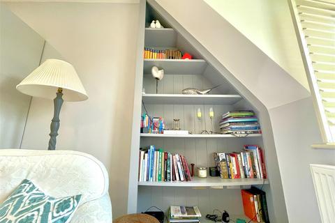 undefined, Flat 8, Orange Street, Uppingham