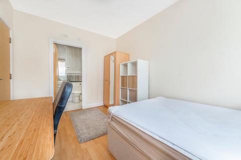 undefined, Oxford Drive, London, SE1