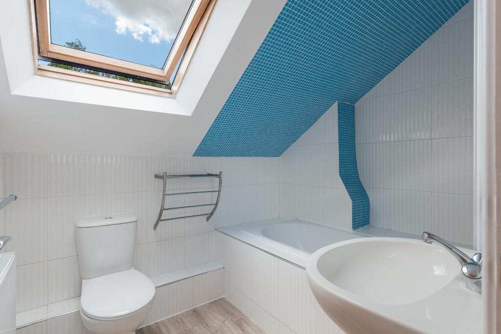 Bathroom-1.jpg