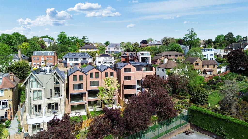 COTTENHAM PARK ROAD, 37, 2 DRONE (8).jpg