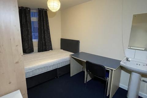 1 bedroom in a flat share to rent, Headford Street, Sheffield S3