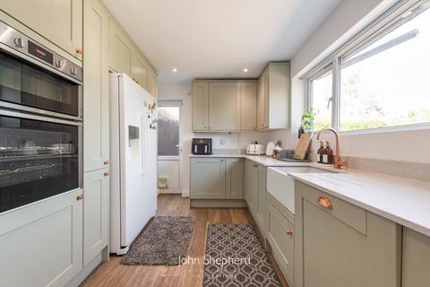 4 bedroom semi-detached house for sale, Peel Close, Hampton-in-Arden, Solihull, West Midlands, B92
