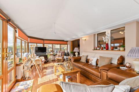 undefined, Glenshee, Whitburn, EH47