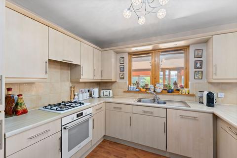 undefined, Glenshee, Whitburn, EH47