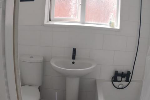 89 Albert Road, Wellingborough, NN8 1EN