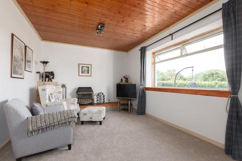 15 Freelands Road, Ratho, Newbridge, EH28 8NP