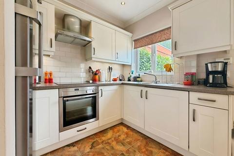 30 Rollo Road, Hextable, Swanley, BR8 7RD