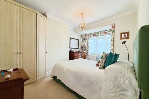 30 Rollo Road, Hextable, Swanley, BR8 7RD