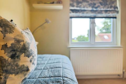 30 Rollo Road, Hextable, Swanley, BR8 7RD