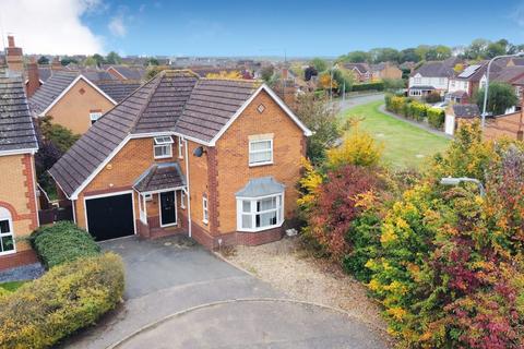 undefined, Longmeadow, Wootton