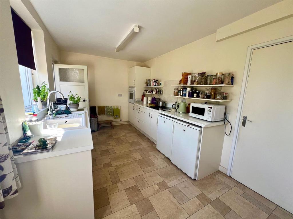 Kitchen.jpg