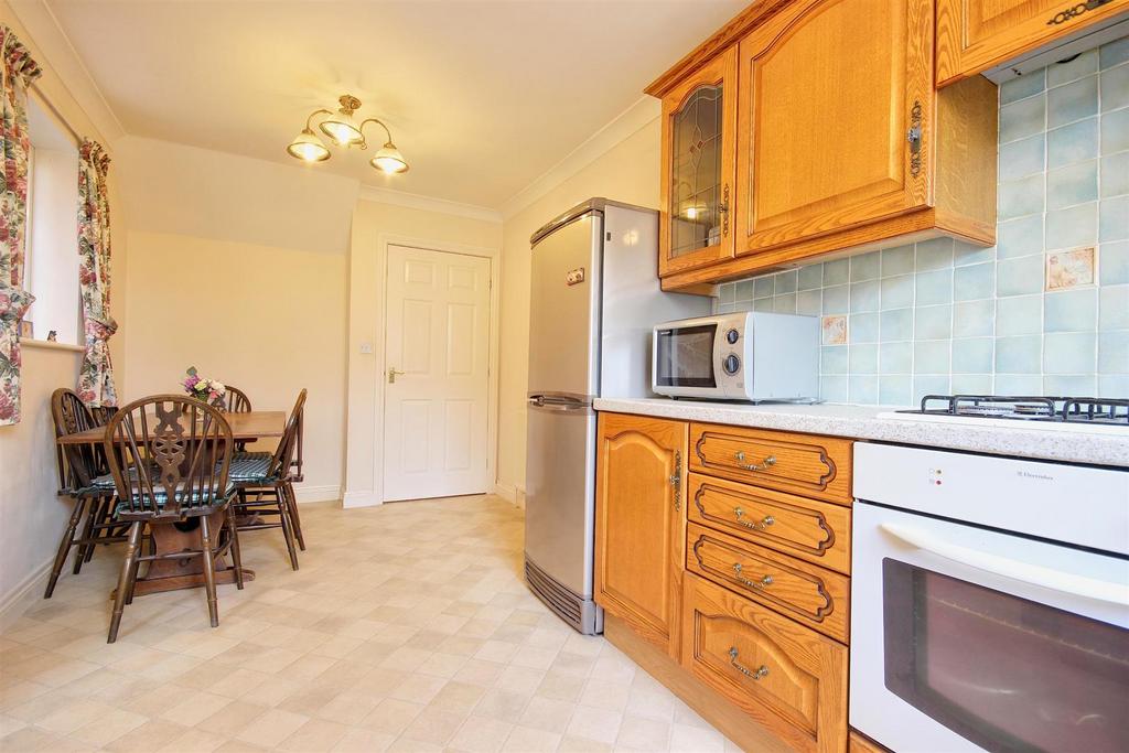 Dining kitchen