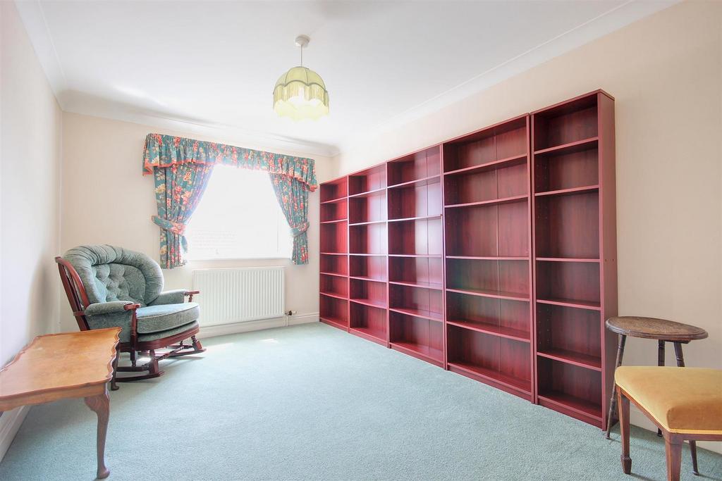 Bedroom 3 (rear)