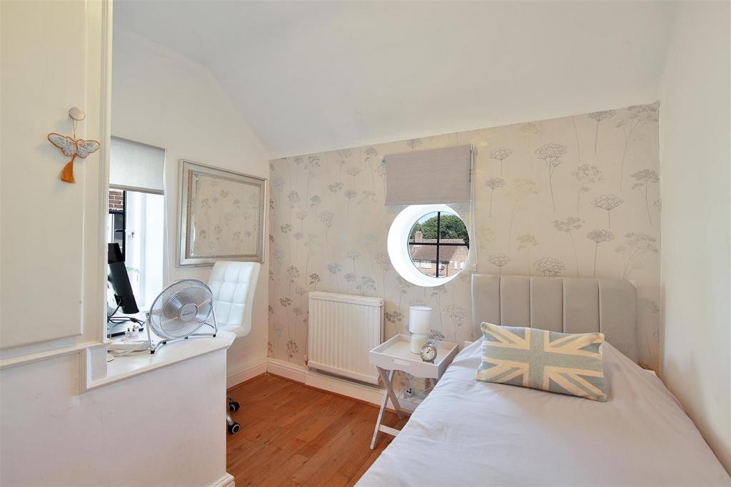 31 Moyne Place - F8w14s CJ9 XMv7 LSn3h B8.jpg