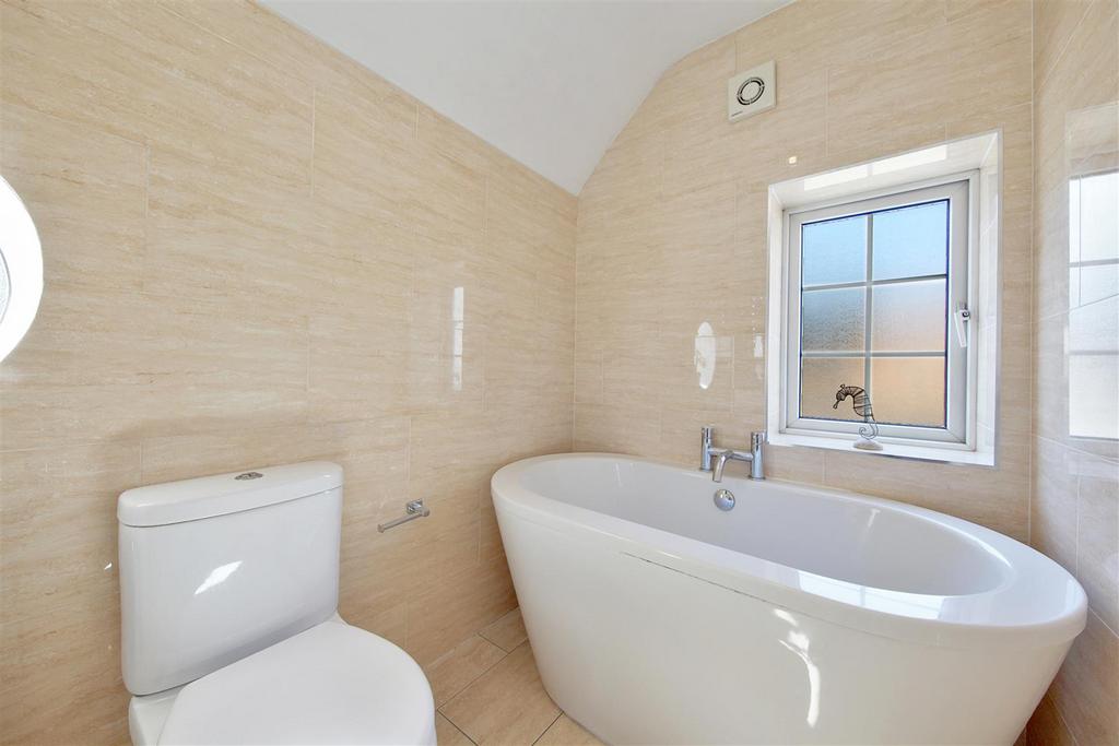 31 Moyne Place - z V9c Ng Pf UOF6n UHk8a It.jpg