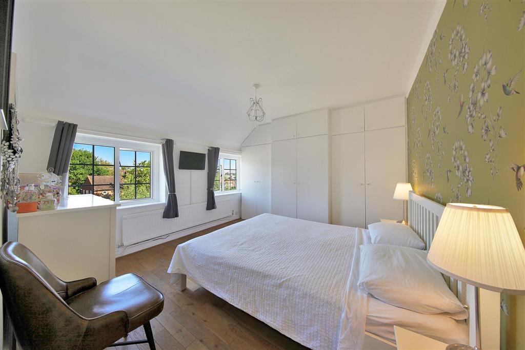 31 Moyne Place - UUHA5 FGgu Sq Ysn JZr ZTX.jpg