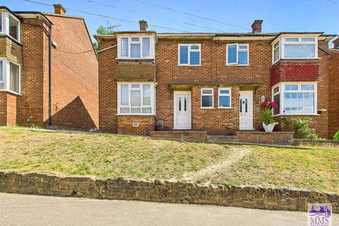 3 bedroom semi-detached house for sale, Carnation Road, Strood