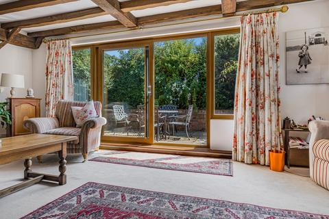 3 bedroom cottage for sale, Moor Lane,Lichfield,WS14 0HP
