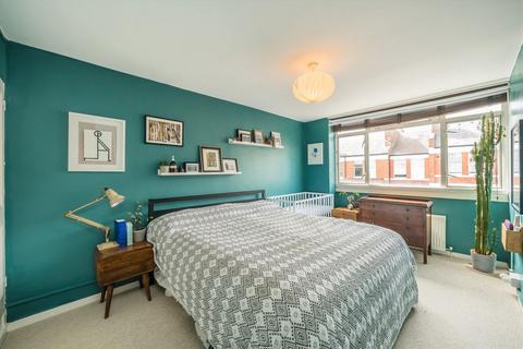 2 bedroom flat for sale, Ravenscourt Park, London W6