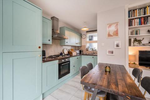 2 bedroom flat for sale, Ravenscourt Park, London W6