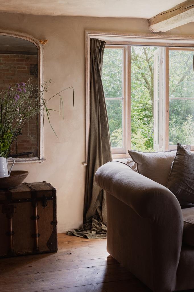 294278 - Tanyard Farmhouse, Great Ellingham-6.jpg