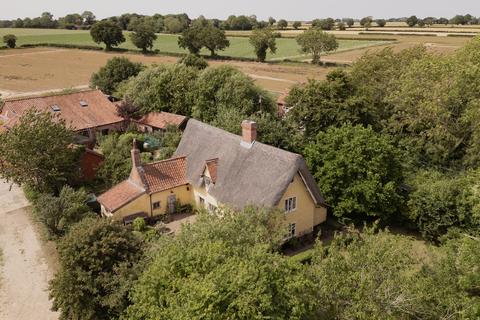 undefined, Tanyard, Great Ellingham, Norfolk