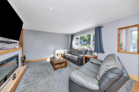 3 bedroom semi-detached house for sale, Woodlands Way, Bury St. Edmunds IP28