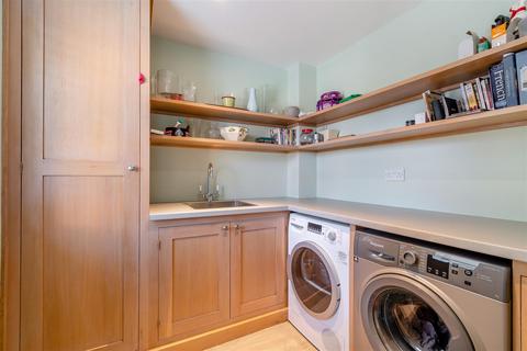 5 bedroom detached house for sale, Market Way, Henley-In-Arden, B95