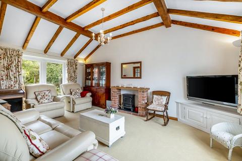 undefined, Gelston, Grantham NG32