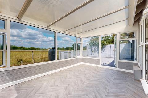 2 bedroom bungalow to rent, Elm Tree Farm, Ashford, Kent, TN25