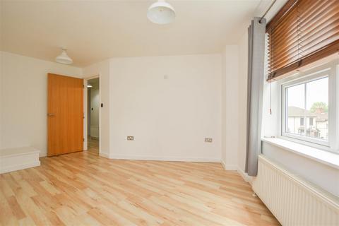 Flat 15, Stone Yard Western Road, Brentwood, CM14 4PQ