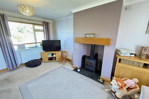 2 Penrodyn, Tregaron, SY25 6HQ