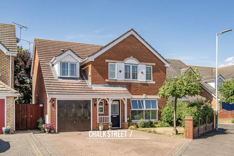 5 bedroom detached house for sale, Bancroft Chase, Hornchurch, RM12